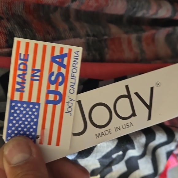 Jody Skirt California - Picture 9 of 9